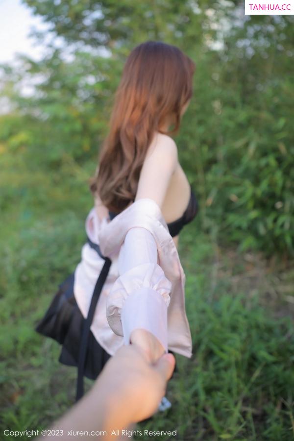 江真真  [XiuRen]高清写真图 2023.05.11 No.6721 江真真 丝袜美臀第35张图片